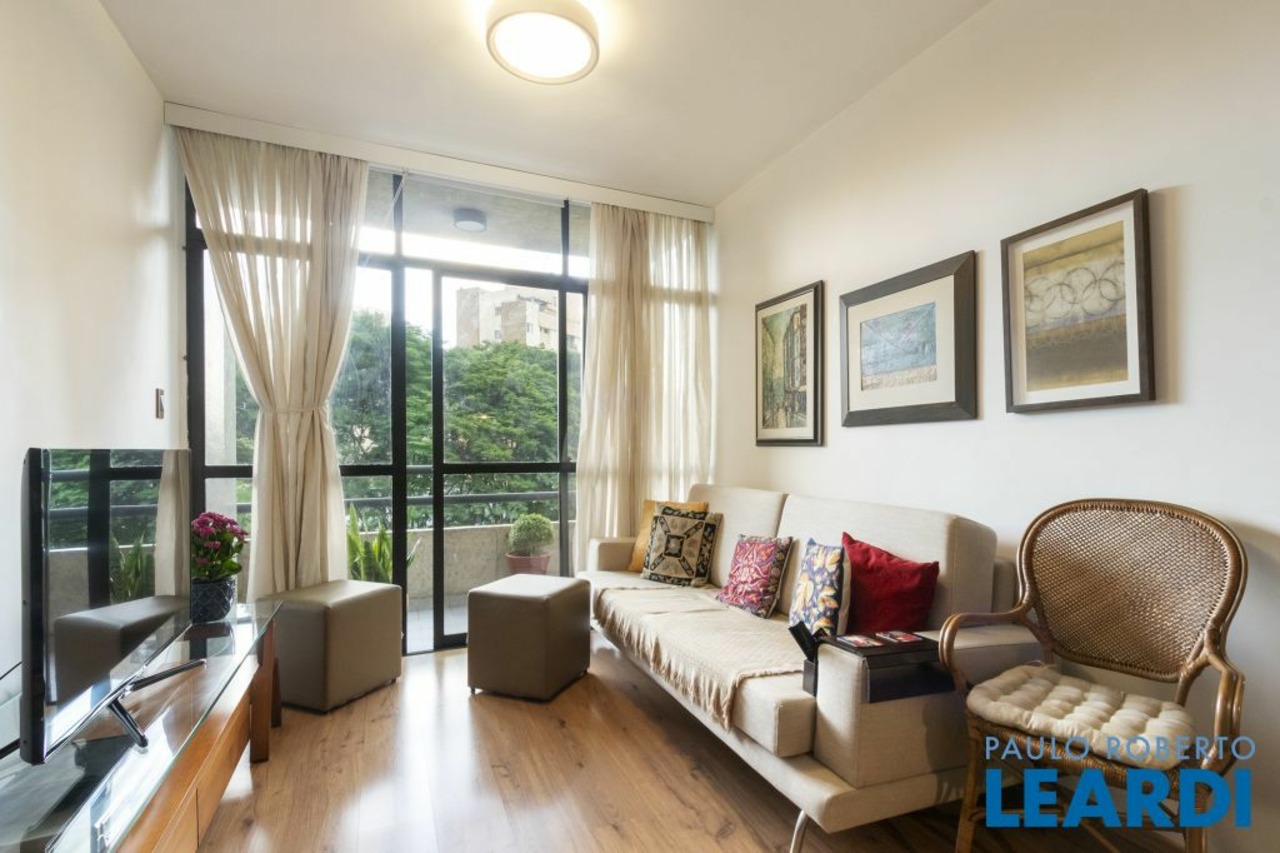 Apartamento com 3 quartos à venda, 87m² em Rua Félix Della Rosa, Vila Anglo Brasileira, Sao Paulo, SP