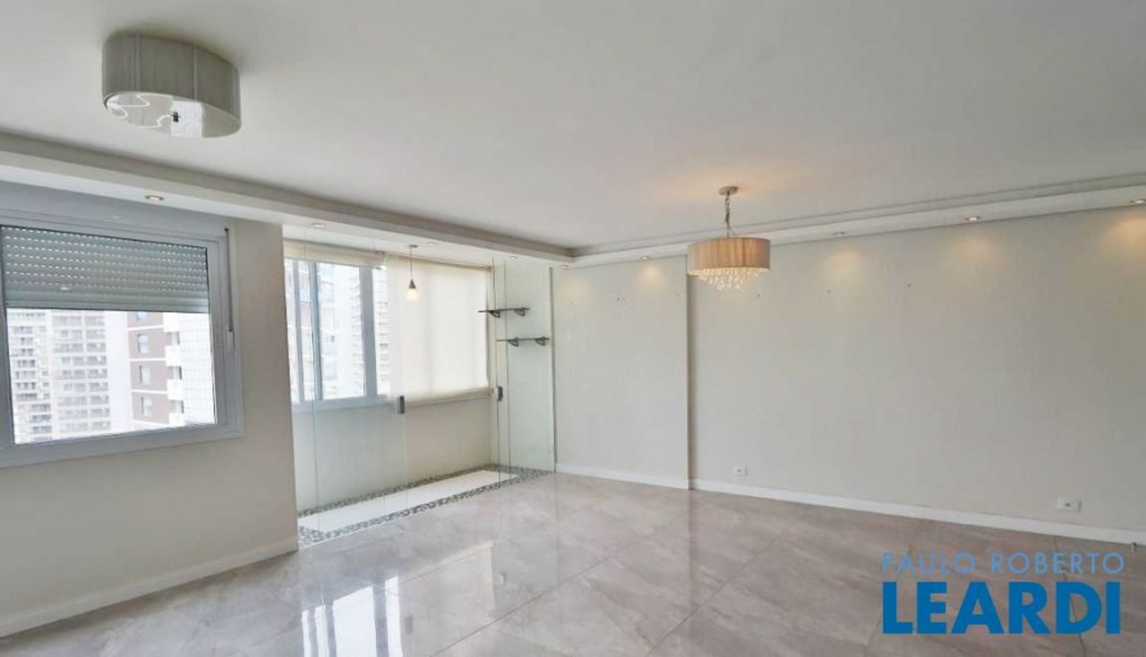 Apartamento com 2 quartos à venda, 94m² em São Paulo, SP