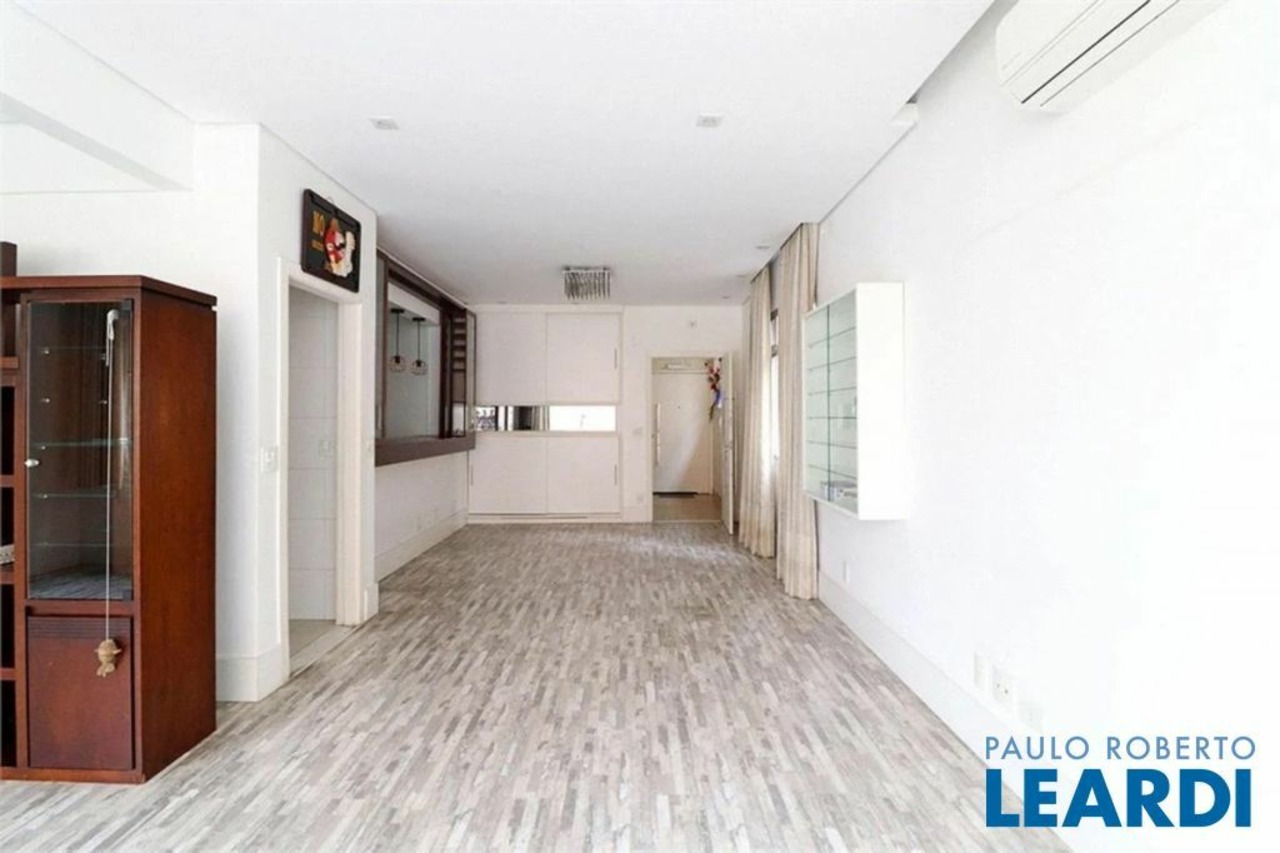 Apartamento com 2 quartos à venda, 163m² em Rua Cincinato Braga, Bela Vista, São Paulo, SP