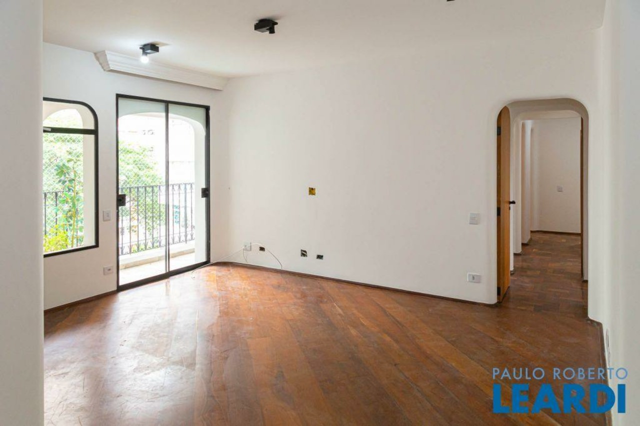 Apartamento com 3 quartos à venda, 140m² em Rua da Consolação, Higienópolis, São Paulo, SP