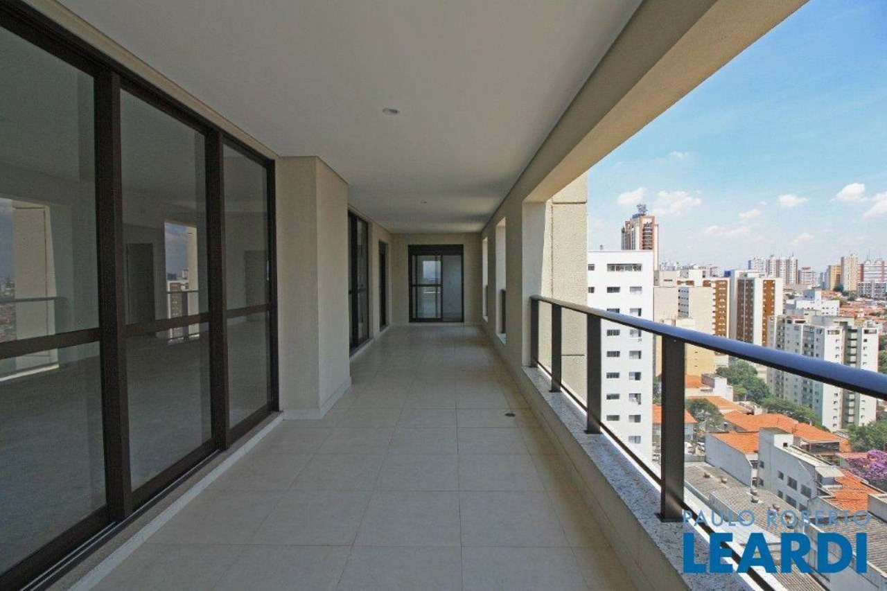 Apartamento com 4 quartos à venda, 258m² em Rua Cajaíba, Vila Pompéia, São Paulo, SP