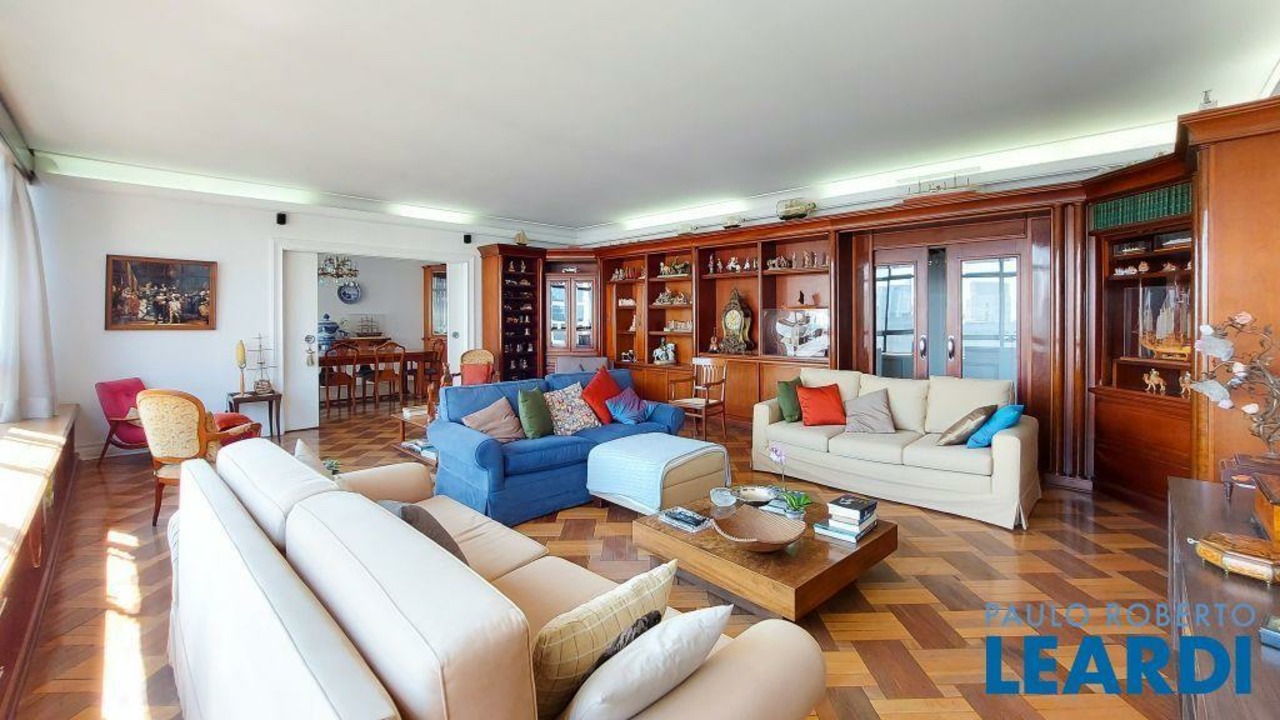 Apartamento com 3 quartos à venda, 350m² em Rua Haddock Lobo, Consolação, São Paulo, SP