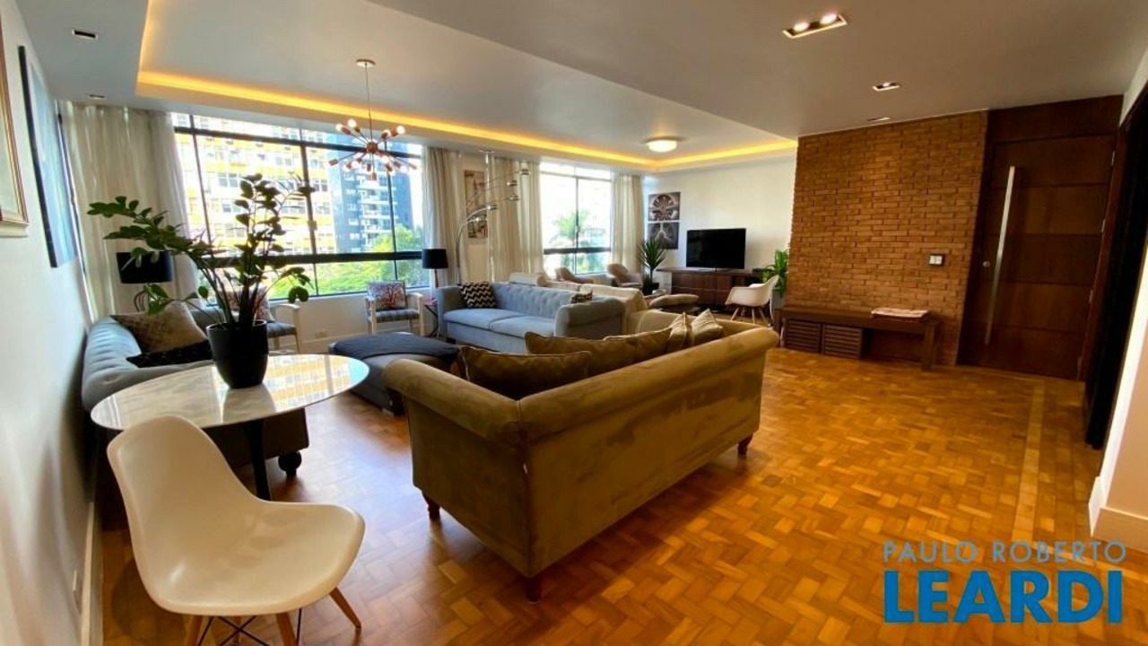 Apartamento com 4 quartos à venda, 221m² em Rua Dona Antônia de Queirós, Higienópolis, São Paulo, SP
