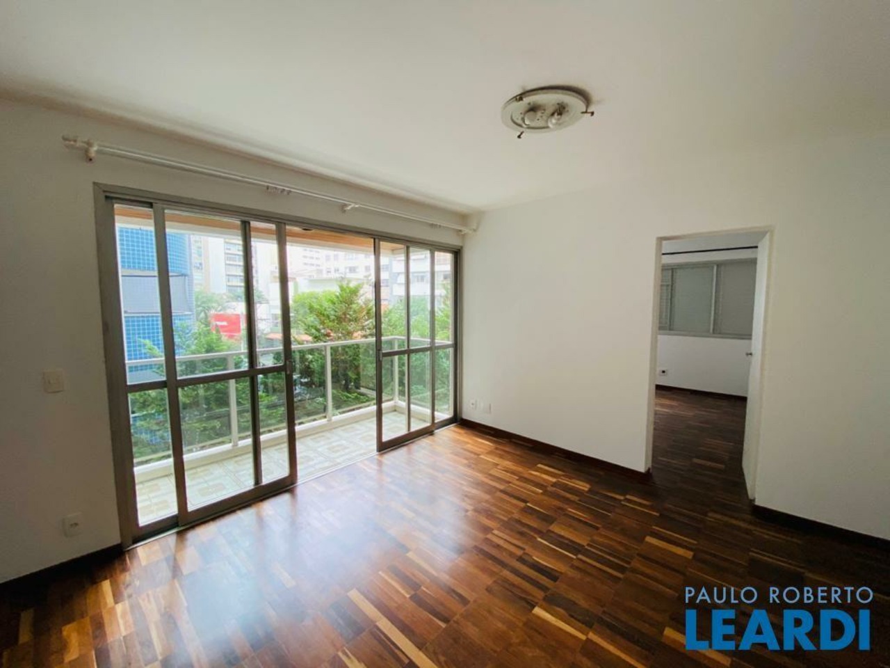 Apartamento com 4 quartos à venda, 117m² em Rua Emílio de Menezes, Higienópolis, São Paulo, SP