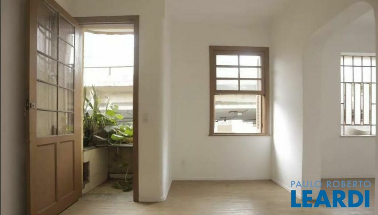 Apartamento com 2 quartos à venda, 83m² em Rua Aureliano Coutinho, Vila Buarque, São Paulo, SP