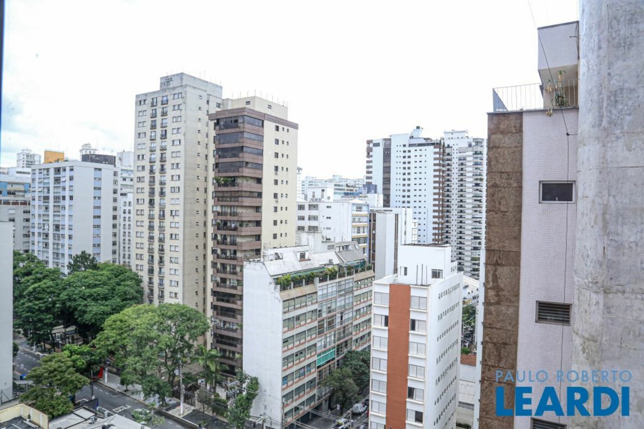 Comercial com 0 quartos à venda, 63m² em Vila Liviero, São Paulo, SP